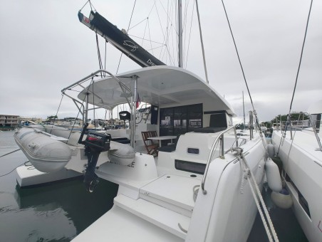 Lagoon 42 | Yacht Charter Caribbean | Travelboat