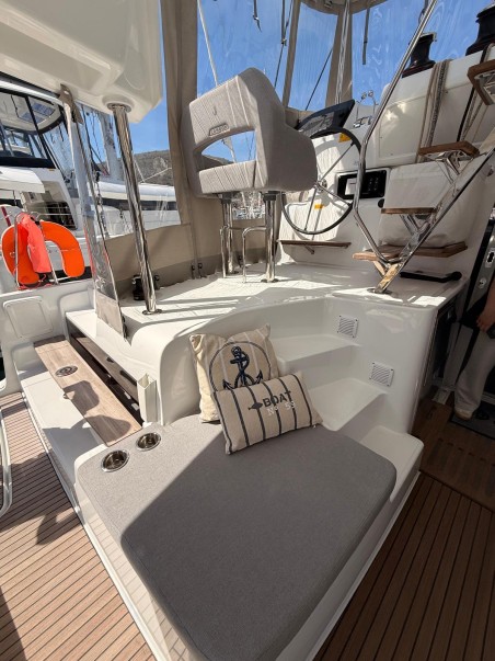 Lagoon Lagoon 43 - 4 + 2 cab. | Yacht Charter Croatia | Travelboat