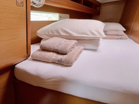 Jeanneau Sun Odyssey 479 | Yacht Charter Croatia | Travelboat