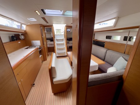 Jeanneau Sun Odyssey 479 | Yacht Charter Croatia | Travelboat