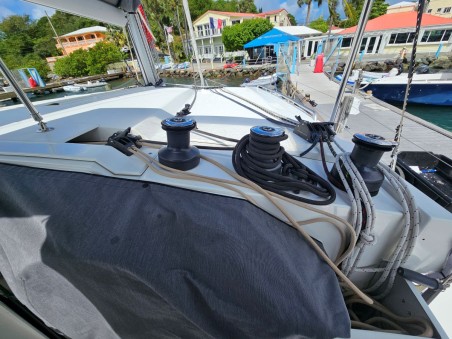 Fountaine Pajot Isla 40 | Yacht Charter U.S. Virgin Islands | Travelboat