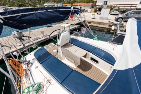 Bavaria 34 Cruiser | Yacht Charter Croatia | Travelboat