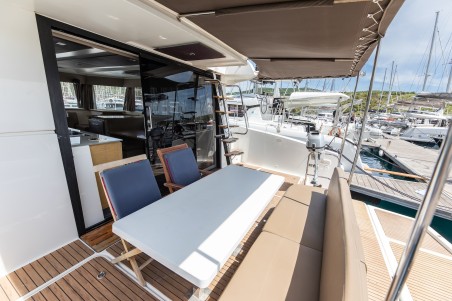Fountaine Pajot MY 37 | Yacht Charter Croatia | Travelboat