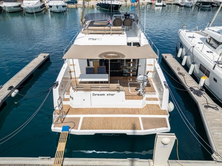 Fountaine Pajot MY 37 | Yacht Charter Croatia | Travelboat