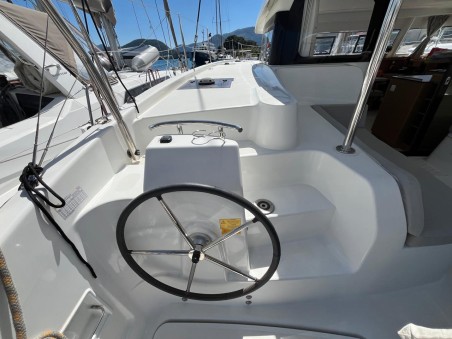 Excess 11 | Yacht Charter Greece | Travelboat