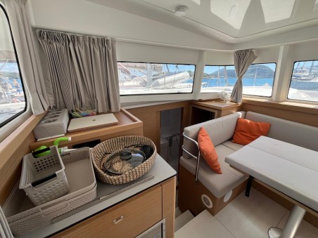 Excess 11 | Yacht Charter Greece | Travelboat