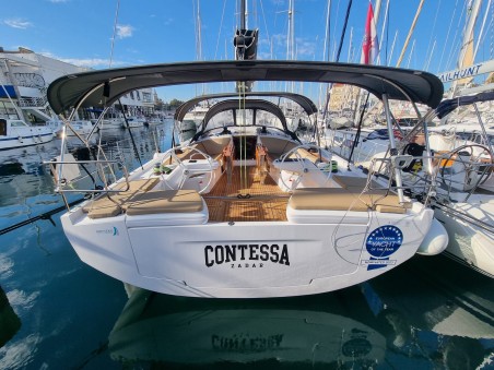 Elan E6 | Yacht Charter Croatia | Travelboat