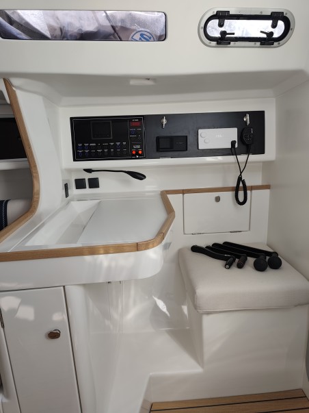 Italia 9.98 Bellissima | Yacht Charter Croatia | Travelboat
