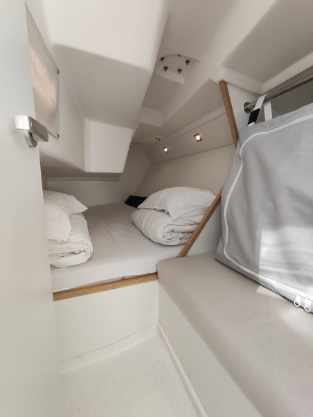 Italia 9.98 Bellissima | Yacht Charter Croatia | Travelboat