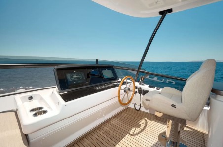 Azimut Magellano 60 | Yacht Charter Croatia | Travelboat