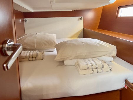 Beneteau Oceanis 51.1 | Yacht Charter Croatia | Travelboat