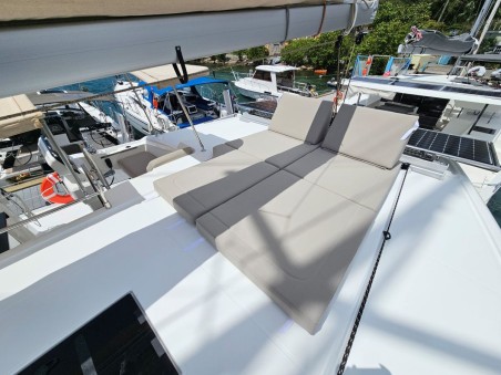 Fountaine Pajot FP 41 Maesto 3 | Yacht Charter US Virgin Islands | Travelboat
