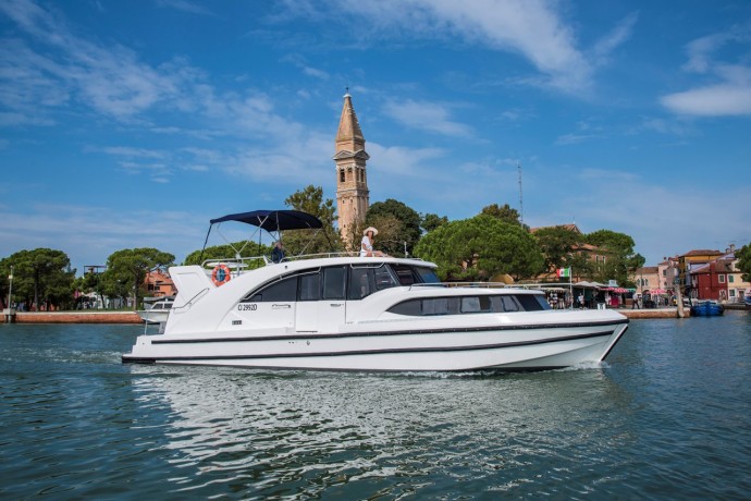Minuetto 8 | Czarter jachtu Włochy | Travelboat
