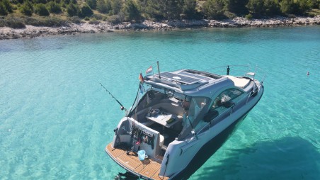 Mirakul 30 | Yacht Charter Croatia | Travelboat