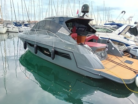 Mirakul 40 | Yacht Charter Croatia | Travelboat