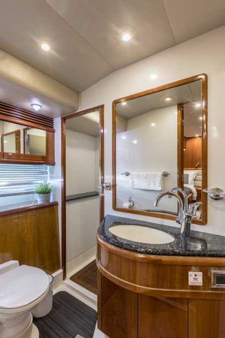 Sunseeker Manhattan 84 | Czarter jachtu Chorwacja | Travelboat