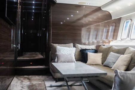 Leopard 27 | Yacht Charter France | Travelboat