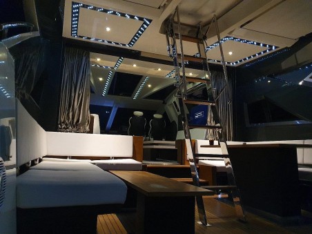 Galeon 700 Skydeck | Czarter jachtu Chorwacja | Travelboat