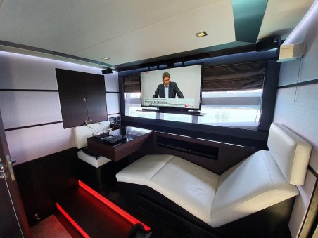 Galeon 700 Skydeck | Czarter jachtu Chorwacja | Travelboat