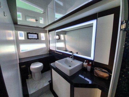 Galeon 700 Skydeck | Czarter jachtu Chorwacja | Travelboat