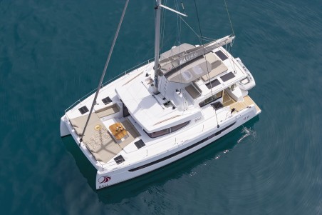 Bali 4.6 | Yacht Charter Croatia | Travelboat