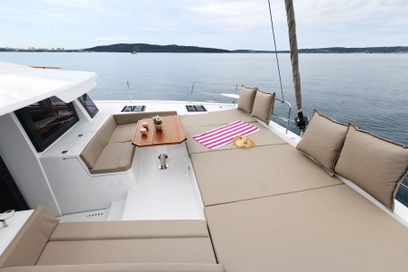 Bali 4.6 | Yacht Charter Croatia | Travelboat