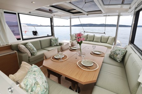 Bali 4.6 | Yacht Charter Croatia | Travelboat