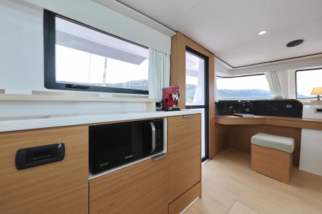 Bali 4.6 | Yacht Charter Croatia | Travelboat