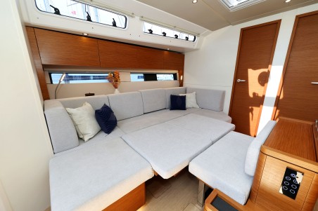 Hanse 460 | Yacht Charter Croatia | Travelboat