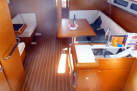 Jeanneau Sun Odyssey 439 Karma