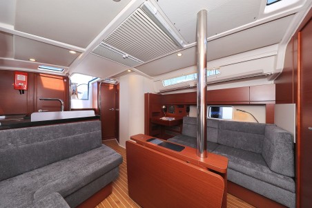 Hanse 388 | Yacht Charter Croatia | Travelboat