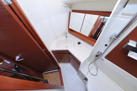 Hanse 388 | Yacht Charter Croatia | Travelboat