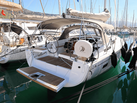 Hanse 388 | Yacht Charter Croatia | Travelboat