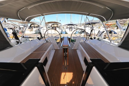 Hanse 388 | Yacht Charter Croatia | Travelboat
