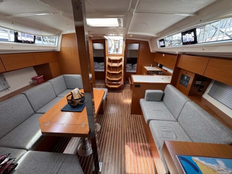 Bavaria C42 | Yacht Charter Croatia | Travelboat