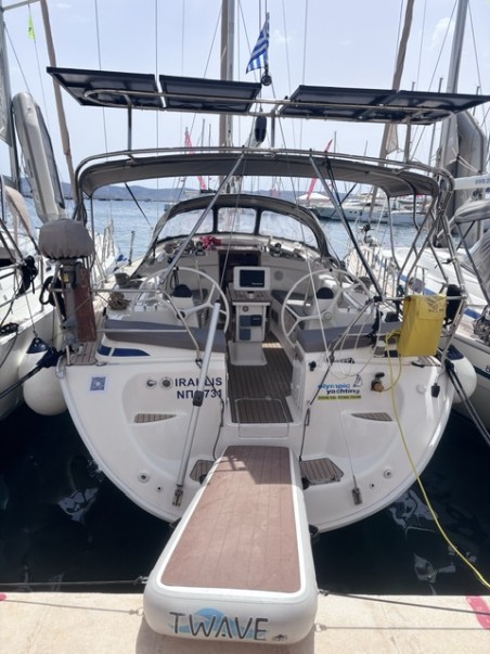 Bavaria 42 Cruiser | Yacht Charter Greece | Travelboat