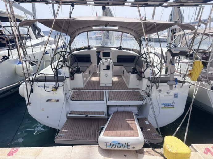 Beneteau Sun Odyssey 490 | Yacht Charter Greece | Travelboat