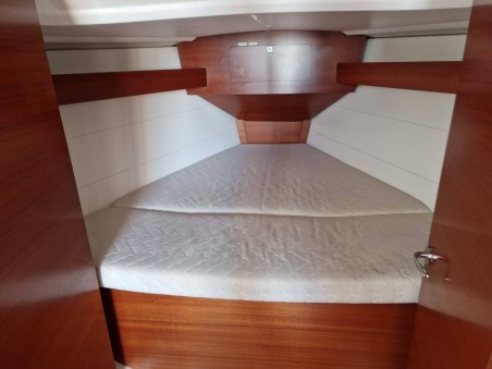 Dufour 350 GL | Yacht Charter Slovenia | Travelboat