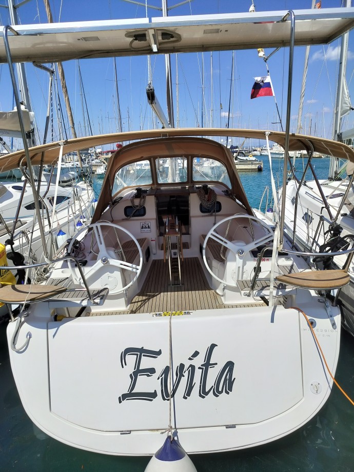 Elan Impression 40 | Yacht Charter Slovenia | Travelboat
