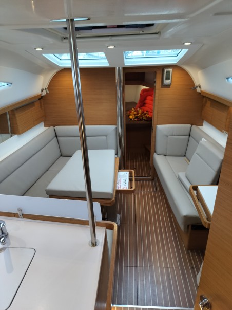 Elan Impression 40 | Czarter jachtu Słowenia | Travelboat
