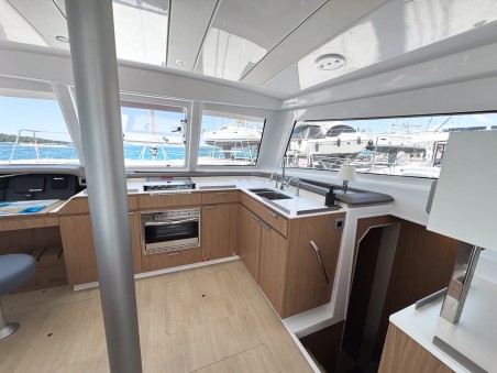 Bali Catspace OW | Yacht Charter Croatia | Travelboat