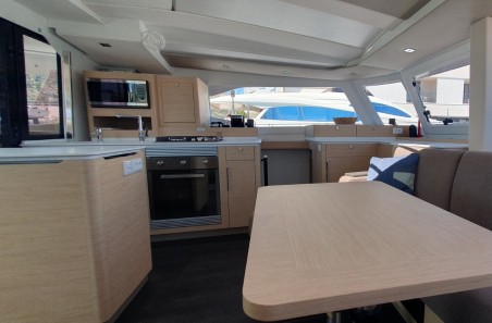 Fountaine Pajot FP 44 Quatuor | Yacht Charter Croatia | Travelboat