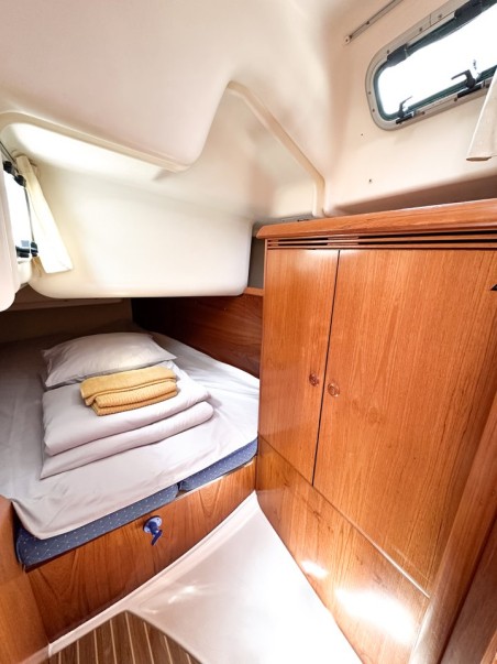Sun Odyssey 40.3 | Czarter jachtu Czarnogóra | Travelboat