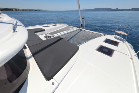 Lagoon 43 | Yacht Charter Croatia | Travelboat