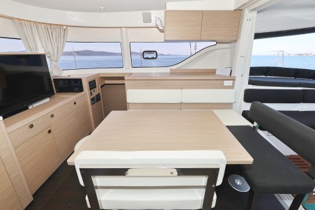 Lagoon 43 | Yacht Charter Croatia | Travelboat