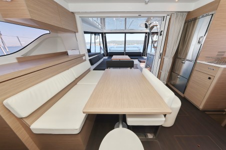Lagoon 43 | Yacht Charter Croatia | Travelboat