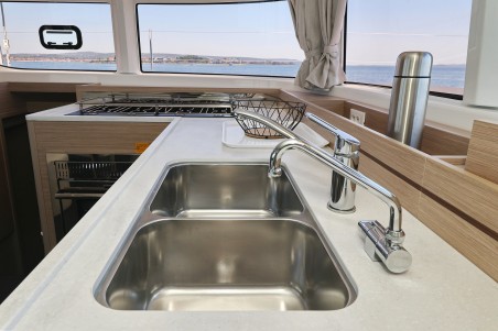 Lagoon 43 | Yacht Charter Croatia | Travelboat