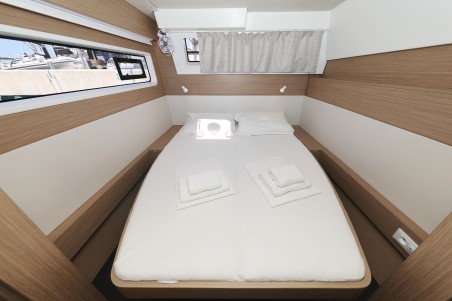 Lagoon 43 | Yacht Charter Croatia | Travelboat