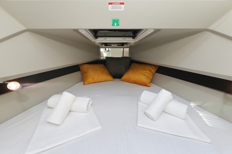 Saxdor 320 GTO | Yacht Charter Croatia | Travelboat
