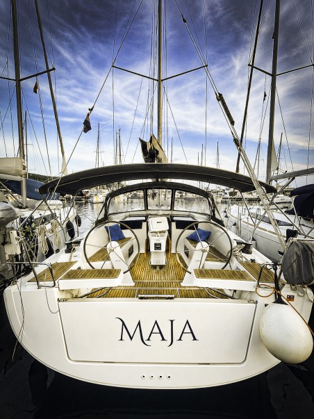 Hanse 418 | Yacht Charter Croatia | Travelboat